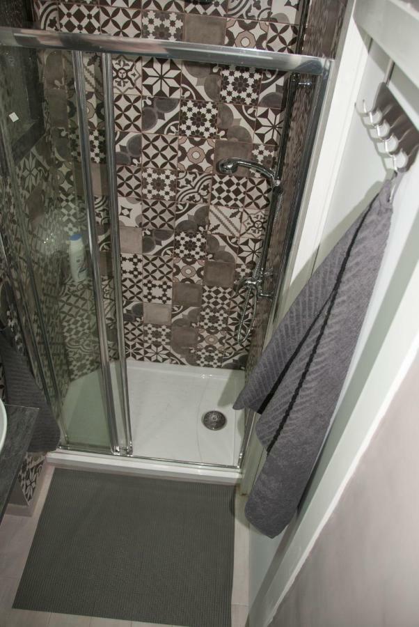 Plaza De Toro Studio Apartment อาลิกันเต ภายนอก รูปภาพ