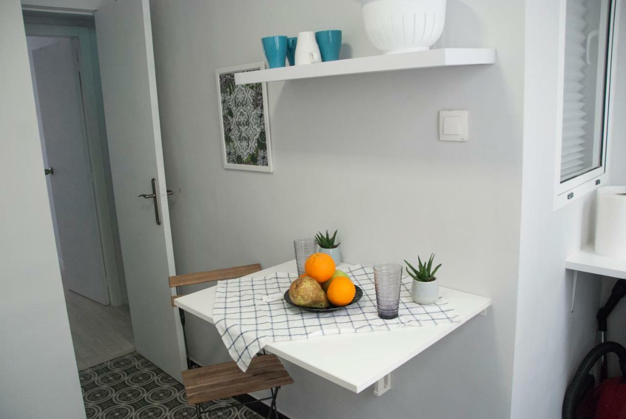 Plaza De Toro Studio Apartment อาลิกันเต ภายนอก รูปภาพ