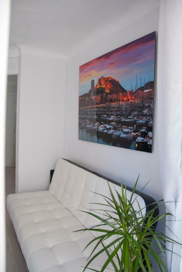Plaza De Toro Studio Apartment อาลิกันเต ภายนอก รูปภาพ