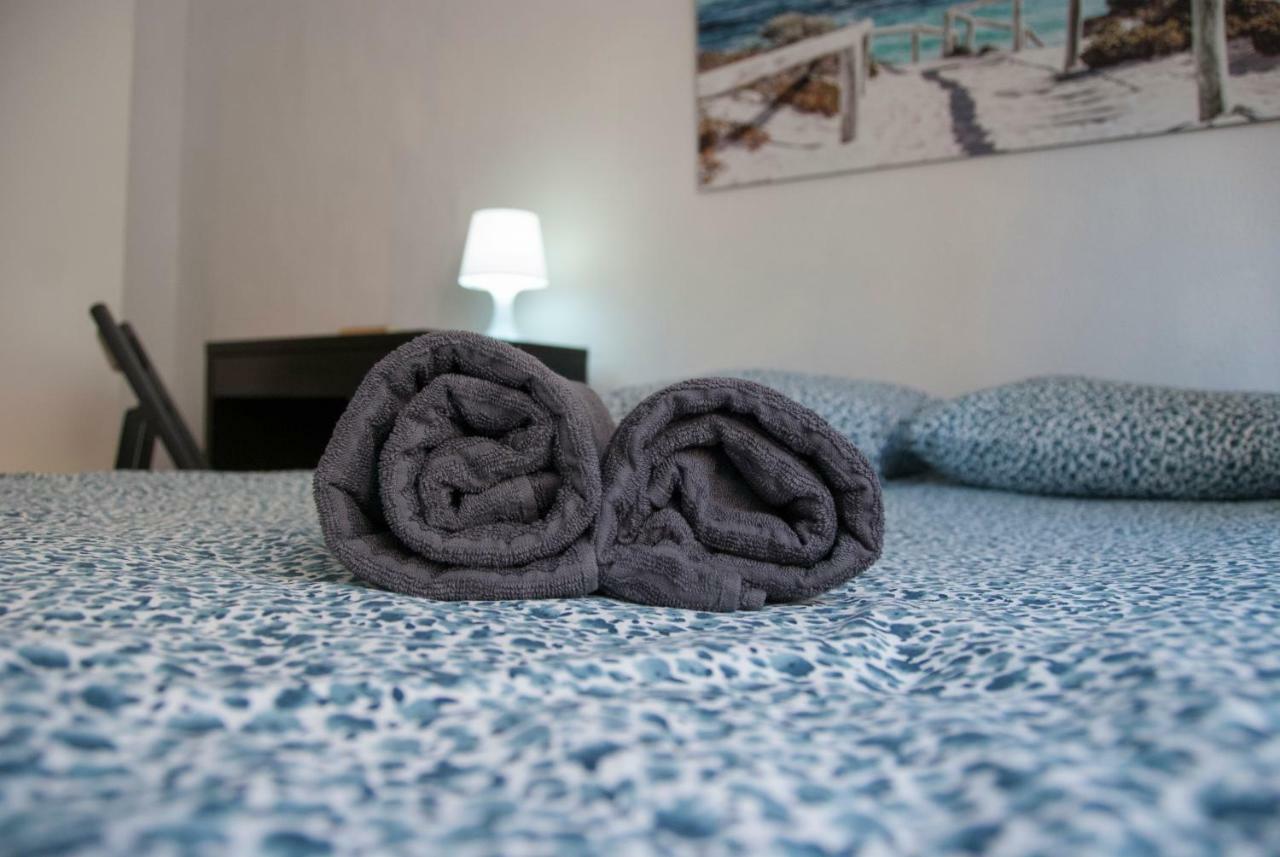 Plaza De Toro Studio Apartment อาลิกันเต ภายนอก รูปภาพ